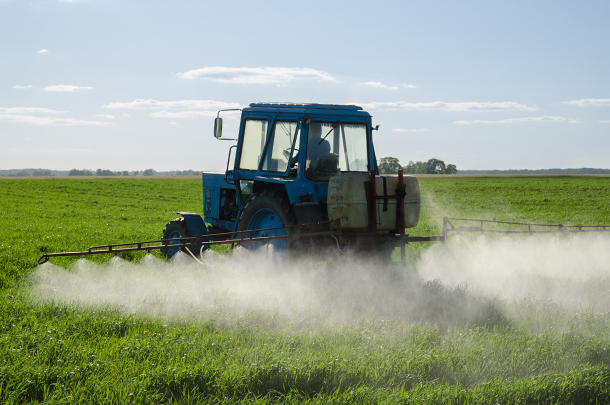 A avaliação do risco como ferramenta científica indispensável no processo de registro e reavaliação de registro dos defensivos agrícolas